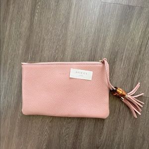 New ❗️ AUTH GUCCI LEATHER BAMBOO TASSEL CLUTCH /POUCH SOFT PINK